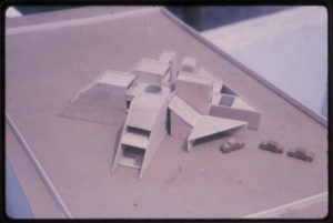 Maquette de la maison d'Amit Ambalal de l'architecte Bernard Kohn 2